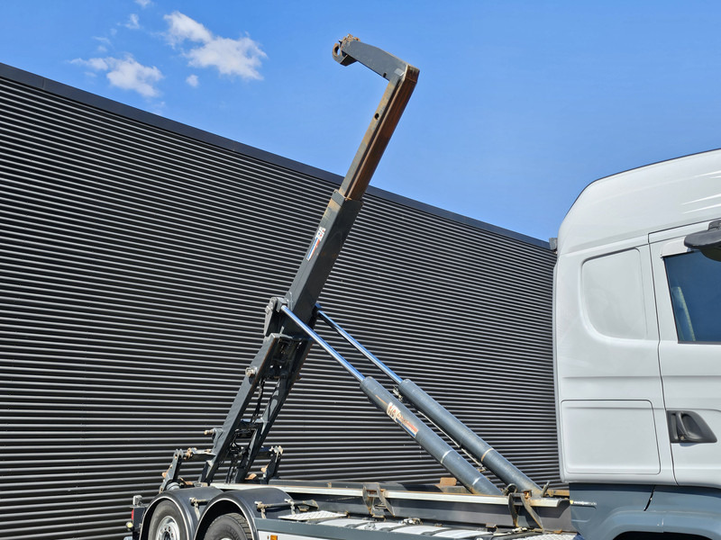 Scania R450 6x2*4 / EURO 6 / VDL HOOKLIFT - Kotalni prekucni tovornjak: slika 4 Scania R450 6x2*4 / EURO 6 / VDL HOOKLIFT - Kotalni prekucni tovornjak: slika 4
