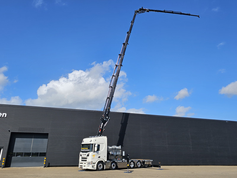 Scania R590 V8 / 8X2 / HIAB 1188 + JIB + WINCH - Vlačilec: slika 4 Scania R590 V8 / 8X2 / HIAB 1188 + JIB + WINCH - Vlačilec: slika 4