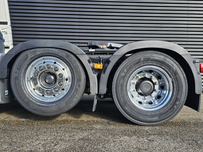 Volvo FH 780 AERO / 6x2/4 / RETARDER / GLOBE XL - Vlačilec: slika 4 Volvo FH 780 AERO / 6x2/4 / RETARDER / GLOBE XL - Vlačilec: slika 4