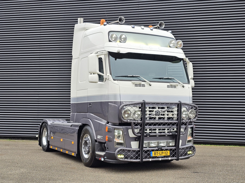 Volvo FH400 4X2 / SHOWTRUCK / SPECIAL / EXHAUST VALVE - Vlačilec: slika 2 Volvo FH400 4X2 / SHOWTRUCK / SPECIAL / EXHAUST VALVE - Vlačilec: slika 2