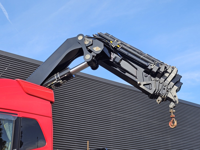 Volvo FH 16.650 8x4 / HIAB 105 t/m CRANE / KRAN - Tovornjak z dvigalom: slika 4 Volvo FH 16.650 8x4 / HIAB 105 t/m CRANE / KRAN - Tovornjak z dvigalom: slika 4