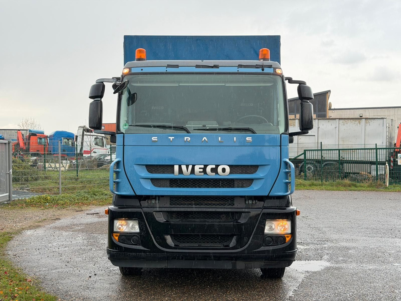 Iveco 190S36/9 Stralis Pritsche & Hebebühne 3 to. TOP - Tovornjak s ponjavo: slika 3 Iveco 190S36/9 Stralis Pritsche & Hebebühne 3 to. TOP - Tovornjak s ponjavo: slika 3