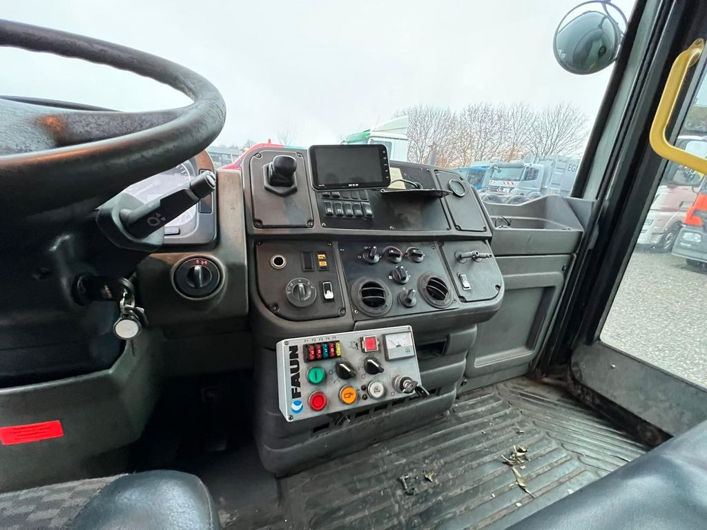 MAN 28.350 6X2 als Fahrgestell mit oder ohne Aufbau MAN 28.350 6X2 als Fahrgestell mit oder ohne Aufbau - Tovornjak-šasija: slika 5 MAN 28.350 6X2 als Fahrgestell mit oder ohne Aufbau MAN 28.350 6X2 als Fahrgestell mit oder ohne Aufbau - Tovornjak-šasija: slika 5