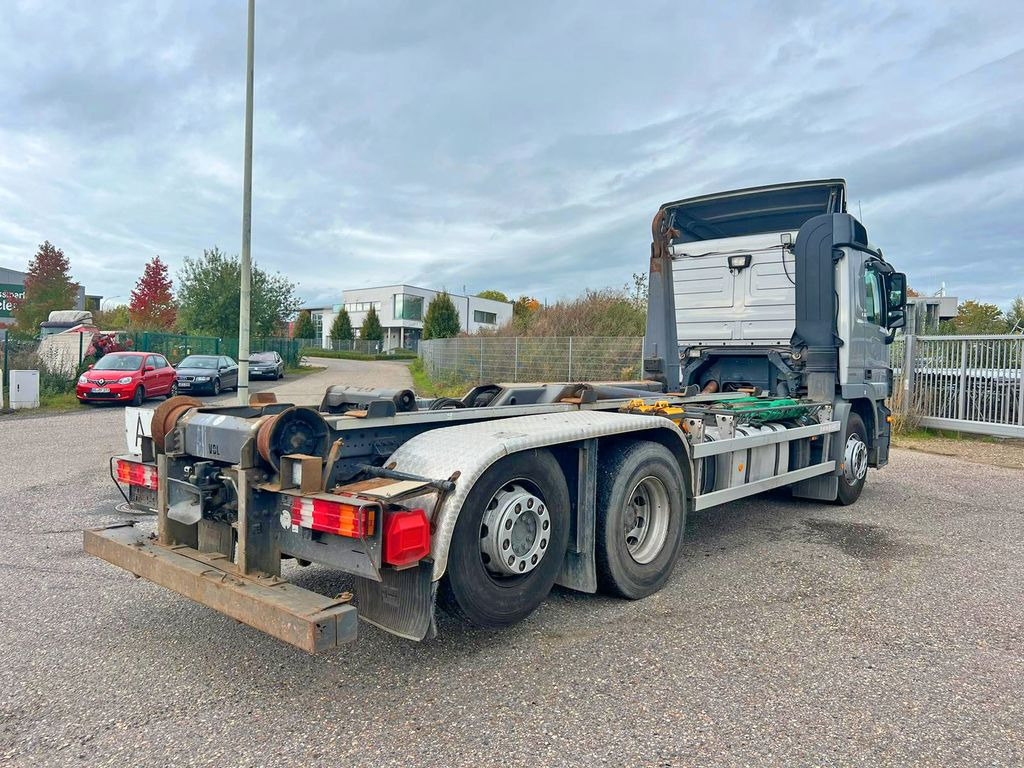 Mercedes-Benz 2544 6X2 VDL Abroller Klima & Retarder Mercedes-Benz 2544 6X2 VDL Abroller Klima & Retarder - Kotalni prekucni tovornjak: slika 4 Mercedes-Benz 2544 6X2 VDL Abroller Klima & Retarder Mercedes-Benz 2544 6X2 VDL Abroller Klima & Retarder - Kotalni prekucni tovornjak: slika 4