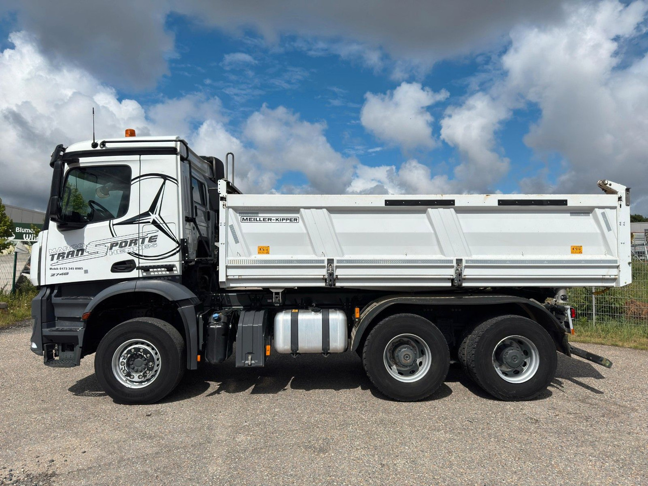 Mercedes-Benz 2648 6x4 3S. Kipper Meiller Bordmatik Top Zust. Mercedes-Benz 2748 6x4 Meiller 3S. Kipper Bordmatik | Retarder - Tovornjak prekucnik: slika 5 Mercedes-Benz 2648 6x4 3S. Kipper Meiller Bordmatik Top Zust. Mercedes-Benz 2748 6x4 Meiller 3S. Kipper Bordmatik | Retarder - Tovornjak prekucnik: slika 5
