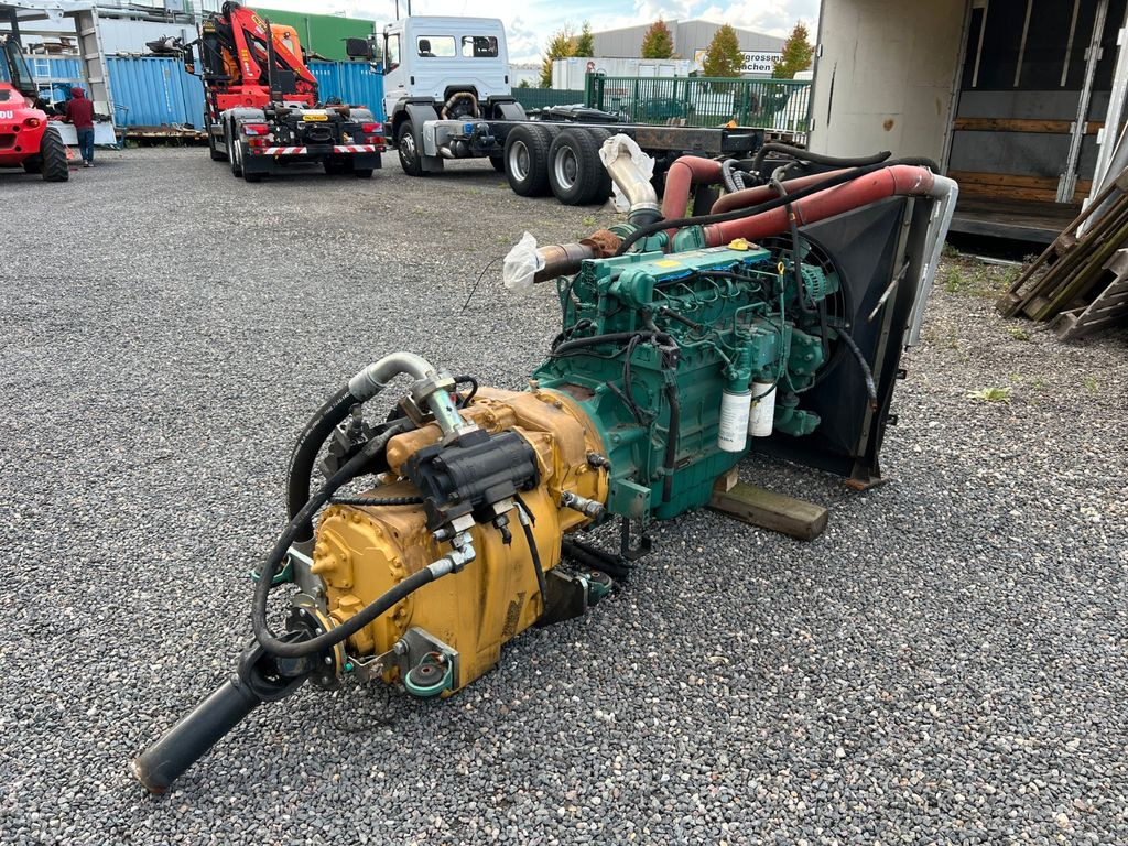 VOLVO PENTA & DANA SPICER Top Zustand VOLVO PENTA & DANA SPICER Top Zustand - Motor za Tovornjak: slika 5 VOLVO PENTA & DANA SPICER Top Zustand VOLVO PENTA & DANA SPICER Top Zustand - Motor za Tovornjak: slika 5