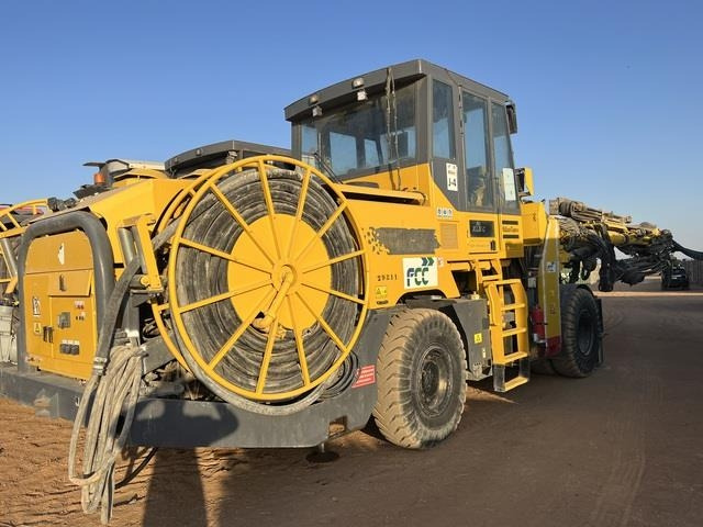 Atlas Copco Boomer XL3C - Rudarski stroji: slika 1 Atlas Copco Boomer XL3C - Rudarski stroji: slika 1