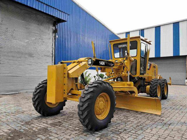CAT 140H - Greder: slika 1 CAT 140H - Greder: slika 1