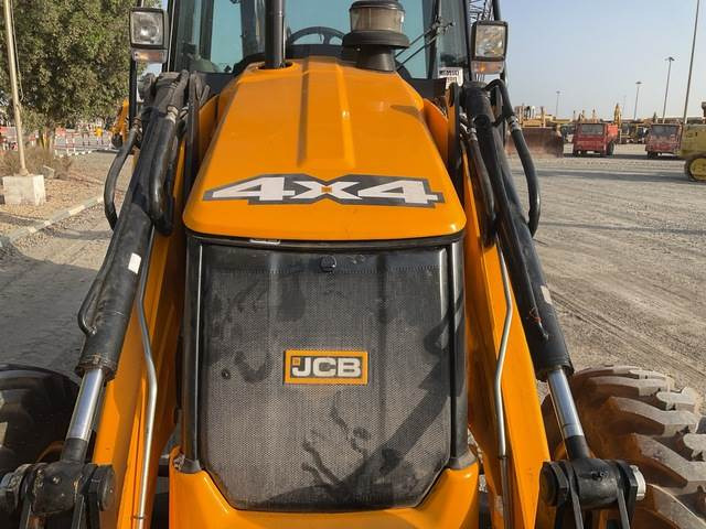Bager nakladalec JCB 3DX: slika 9