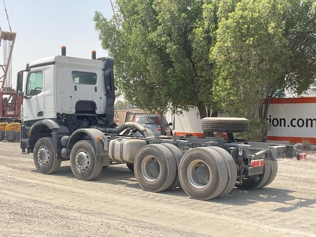 Mercedes-Benz Arocs 4240 - Tovornjak-šasija: slika 2 Mercedes-Benz Arocs 4240 - Tovornjak-šasija: slika 2