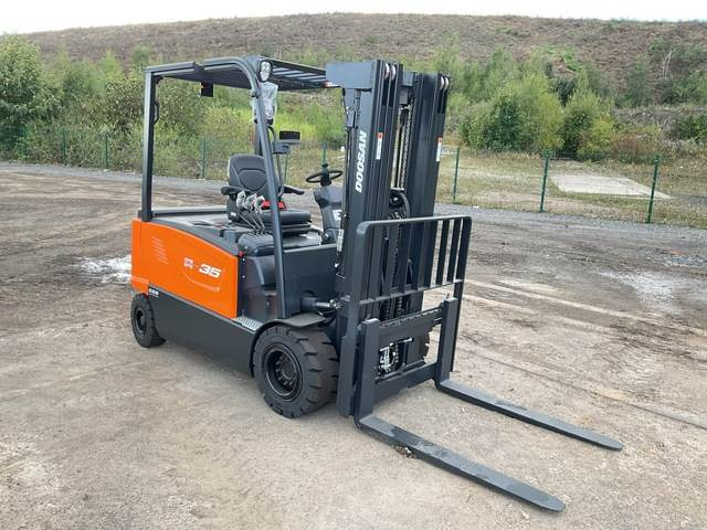 Doosan B35X-7 PLUS - Električni viličar: slika 4 Doosan B35X-7 PLUS - Električni viličar: slika 4
