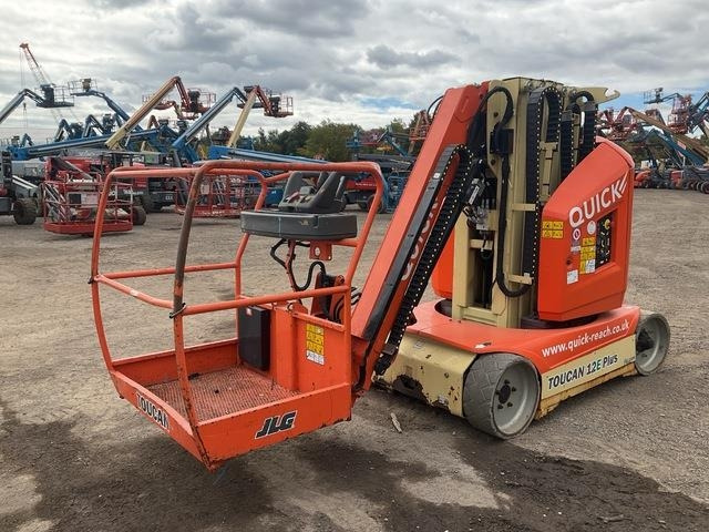JLG Toucan 12E Plus - Vertikalni dvižni teleskop: slika 1 JLG Toucan 12E Plus - Vertikalni dvižni teleskop: slika 1