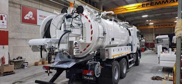 MAN TGS33.400 Jetter - Vakuumski tovornjak: slika 3 MAN TGS33.400 Jetter - Vakuumski tovornjak: slika 3