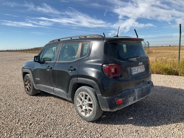 Jeep Renegade - Avtomobil: slika 2 Jeep Renegade - Avtomobil: slika 2