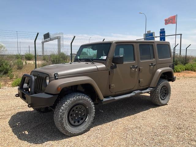 Jeep Wrangler JK Command - Avtomobil: slika 1 Jeep Wrangler JK Command - Avtomobil: slika 1