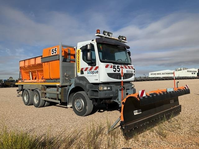 Renault Kerax 430DXI - Vozilo za zimsko službo: slika 4 Renault Kerax 430DXI - Vozilo za zimsko službo: slika 4