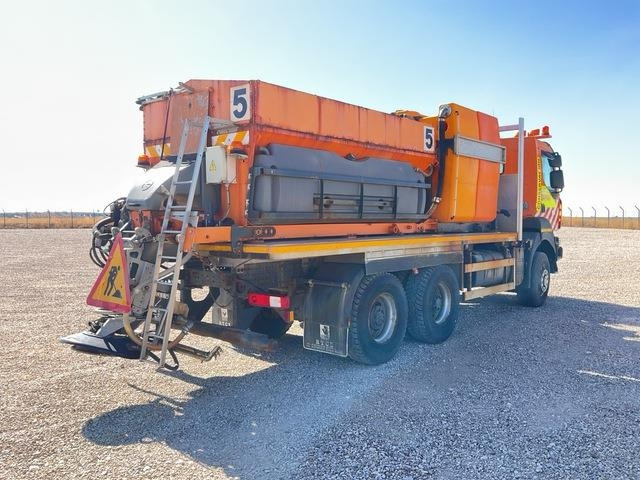 Renault Kerax 430DXI - Vozilo za zimsko službo: slika 3 Renault Kerax 430DXI - Vozilo za zimsko službo: slika 3