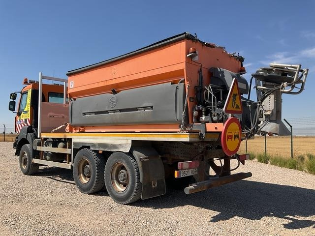 Renault Kerax 430DXI - Vozilo za zimsko službo: slika 2 Renault Kerax 430DXI - Vozilo za zimsko službo: slika 2