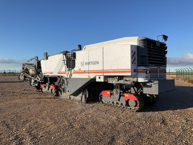 Wirtgen W250 - Freza za asfalt: slika 2 Wirtgen W250 - Freza za asfalt: slika 2