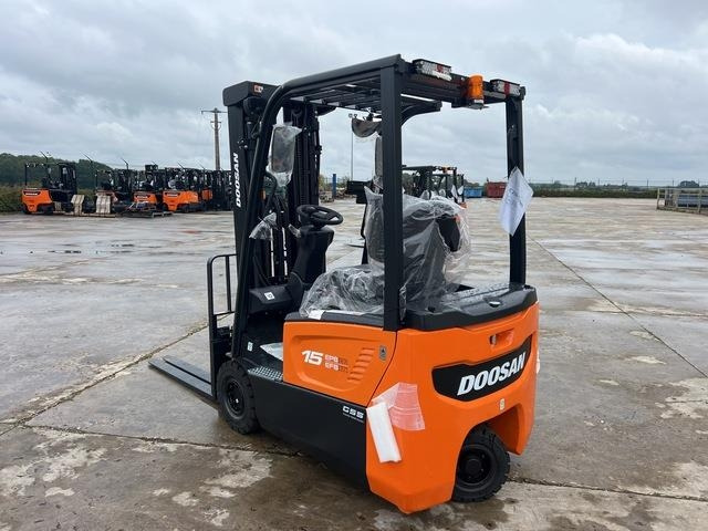 Doosan B15T-7 PLUS - Električni viličar: slika 2 Doosan B15T-7 PLUS - Električni viličar: slika 2