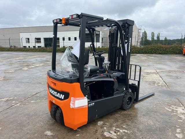 Doosan B20T-7 PLUS - Električni viličar: slika 3 Doosan B20T-7 PLUS - Električni viličar: slika 3