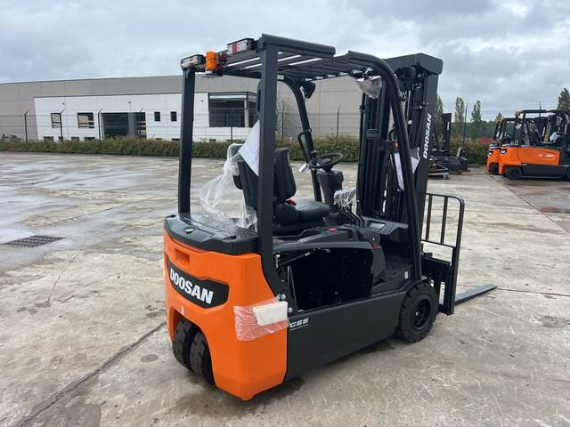 Doosan B20T-7 PLUS - Električni viličar: slika 3 Doosan B20T-7 PLUS - Električni viličar: slika 3