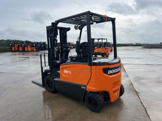 Doosan B30X-7 PLUS - Električni viličar: slika 2 Doosan B30X-7 PLUS - Električni viličar: slika 2