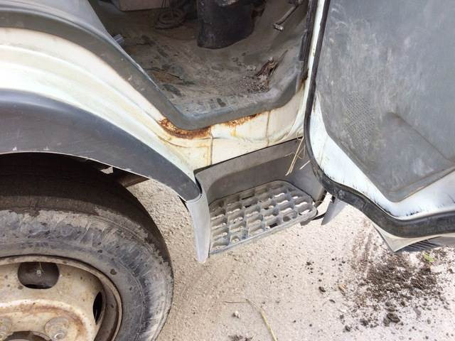 Vozilo za pometanje Mitsubishi Canter: slika 22