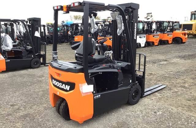 Doosan B15T-7 PLUS - Električni viličar: slika 3 Doosan B15T-7 PLUS - Električni viličar: slika 3