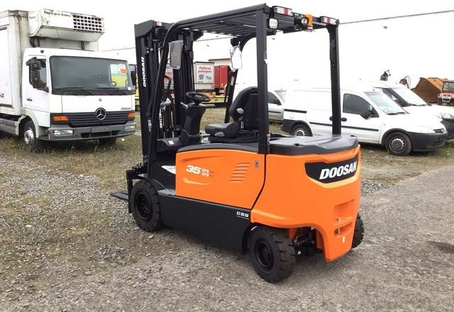 Doosan B35X-7 PLUS - Električni viličar: slika 2 Doosan B35X-7 PLUS - Električni viličar: slika 2