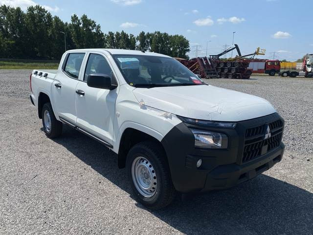 Mitsubishi L200 - Dostavno vozilo: slika 4 Mitsubishi L200 - Dostavno vozilo: slika 4