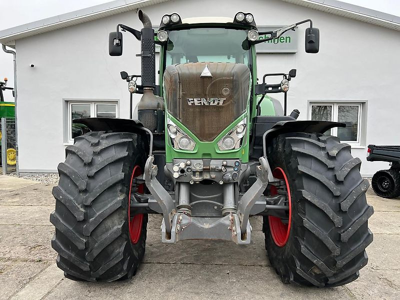 Fendt 824 Vario Profi Plus - Traktor: slika 3 Fendt 824 Vario Profi Plus - Traktor: slika 3