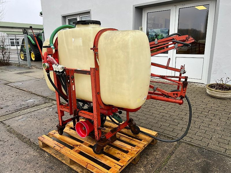 Holder ES 4 12m - Škropilnica montirana na traktor: slika 3 Holder ES 4 12m - Škropilnica montirana na traktor: slika 3