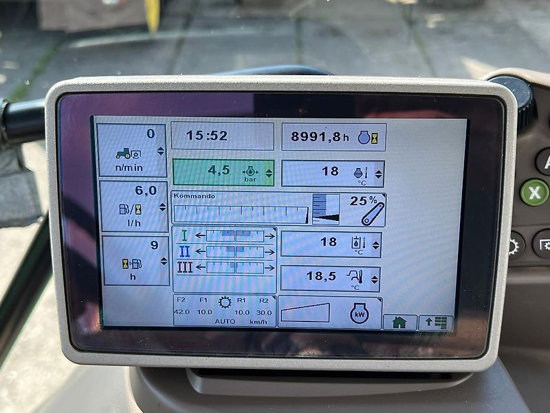 Traktor John Deere 6210R Frontzapfwelle: slika 16 Traktor John Deere 6210R Frontzapfwelle: slika 16