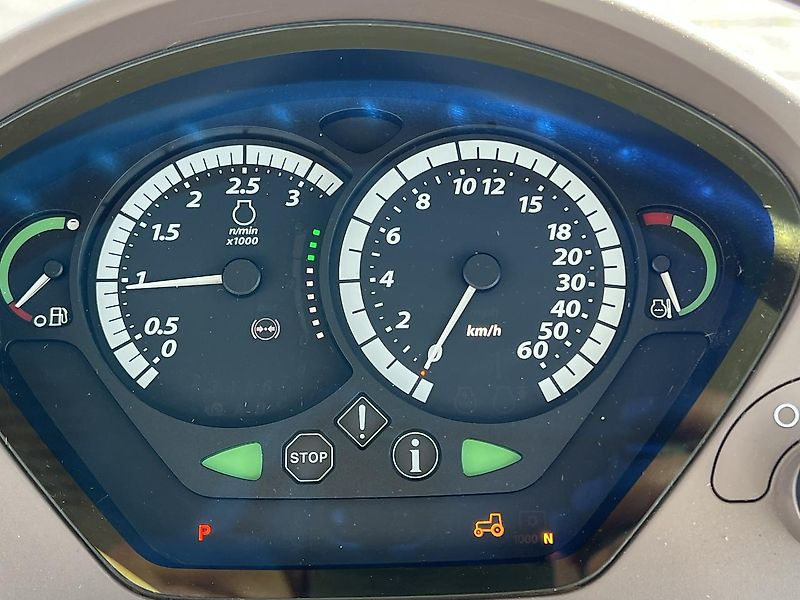 Traktor John Deere 6210R Frontzapfwelle: slika 18 Traktor John Deere 6210R Frontzapfwelle: slika 18