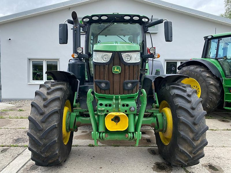 John Deere 6215R AutoPowr Frontzapfwelle - Traktor: slika 3 John Deere 6215R AutoPowr Frontzapfwelle - Traktor: slika 3