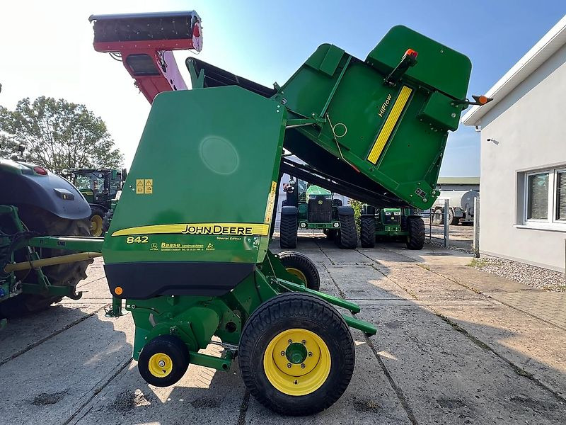 Balirka za okrogle bale John Deere 842 HiFlow: slika 14