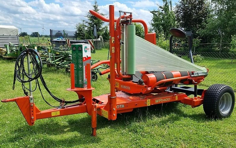 Kubota WR 1400 C - Ovijalnik za bale: slika 1 Kubota WR 1400 C - Ovijalnik za bale: slika 1