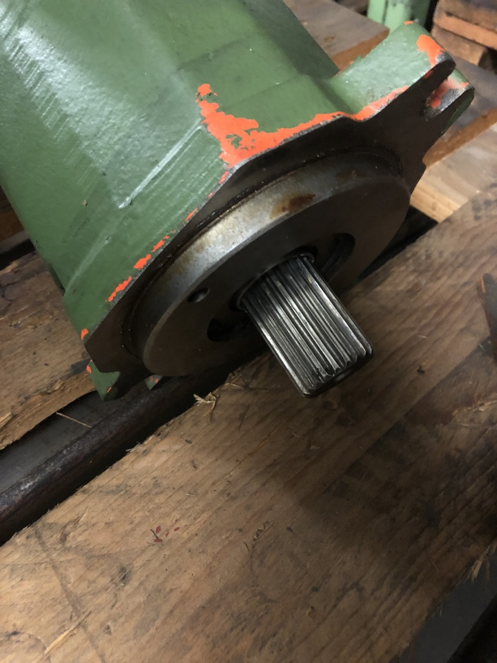 Linde HMF 75 - Hidravlični motor: slika 3 Linde HMF 75 - Hidravlični motor: slika 3