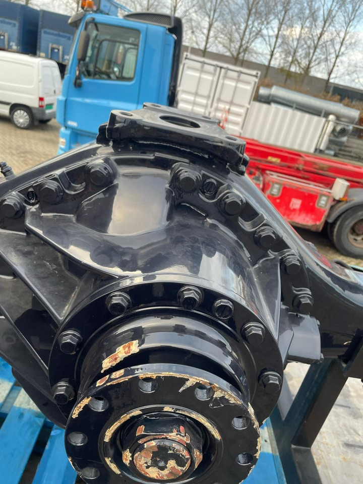 DAF vooras + achteras aandrijfas voor DAF 85/95 vrachtwagen - Os in deli za Tovornjak: slika 5 DAF vooras + achteras aandrijfas voor DAF 85/95 vrachtwagen - Os in deli za Tovornjak: slika 5