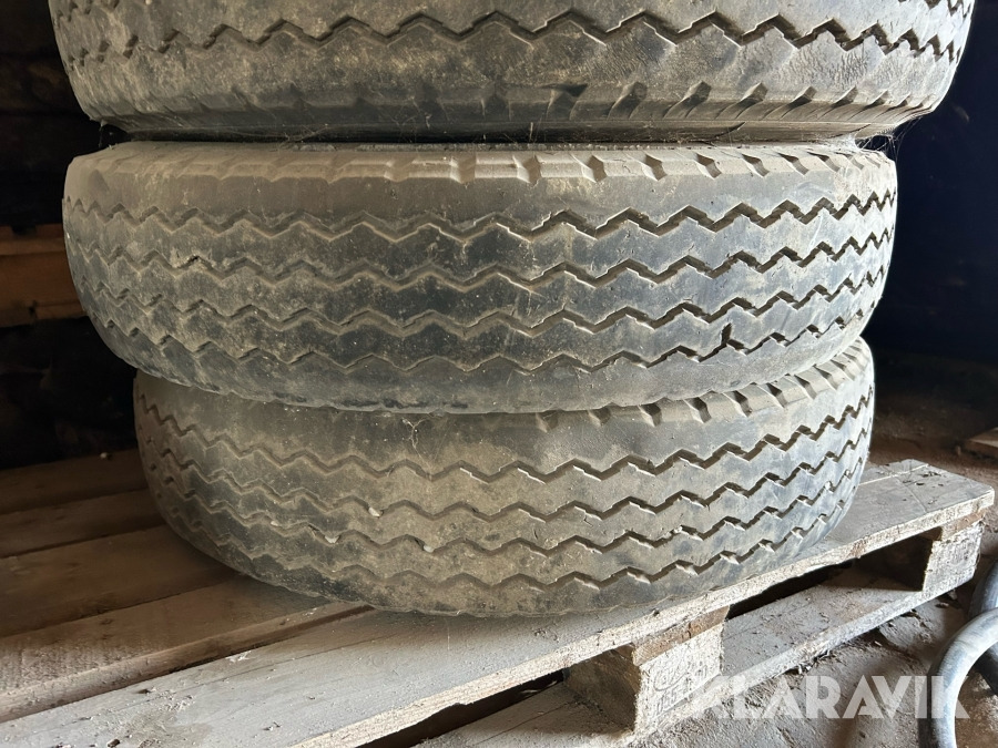 Landbrugshjul 9.00R20 4 styk - Gume in platišča za Kmetijski stroj: slika 3 Landbrugshjul 9.00R20 4 styk - Gume in platišča za Kmetijski stroj: slika 3
