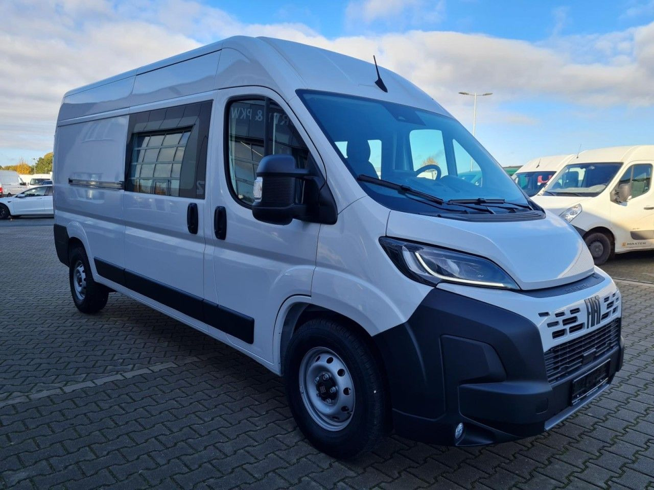 Fiat Ducato 35 Kasten Doka 6-Sitze L3H2 AG KLIMA Navi - Furgon, Dostavno vozilo z dvojno kabino: slika 3 Fiat Ducato 35 Kasten Doka 6-Sitze L3H2 AG KLIMA Navi - Furgon, Dostavno vozilo z dvojno kabino: slika 3