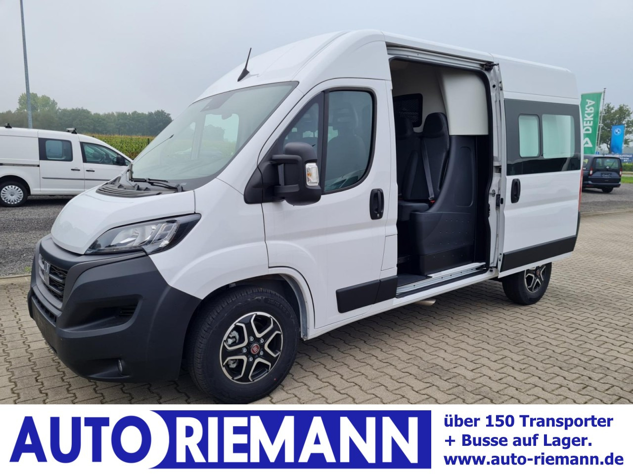 Fiat Ducato 35 Kasten Doka 7-Sitze 2x Schiebetür Maxi L2H2 - Furgon, Dostavno vozilo z dvojno kabino: slika 1 Fiat Ducato 35 Kasten Doka 7-Sitze 2x Schiebetür Maxi L2H2 - Furgon, Dostavno vozilo z dvojno kabino: slika 1