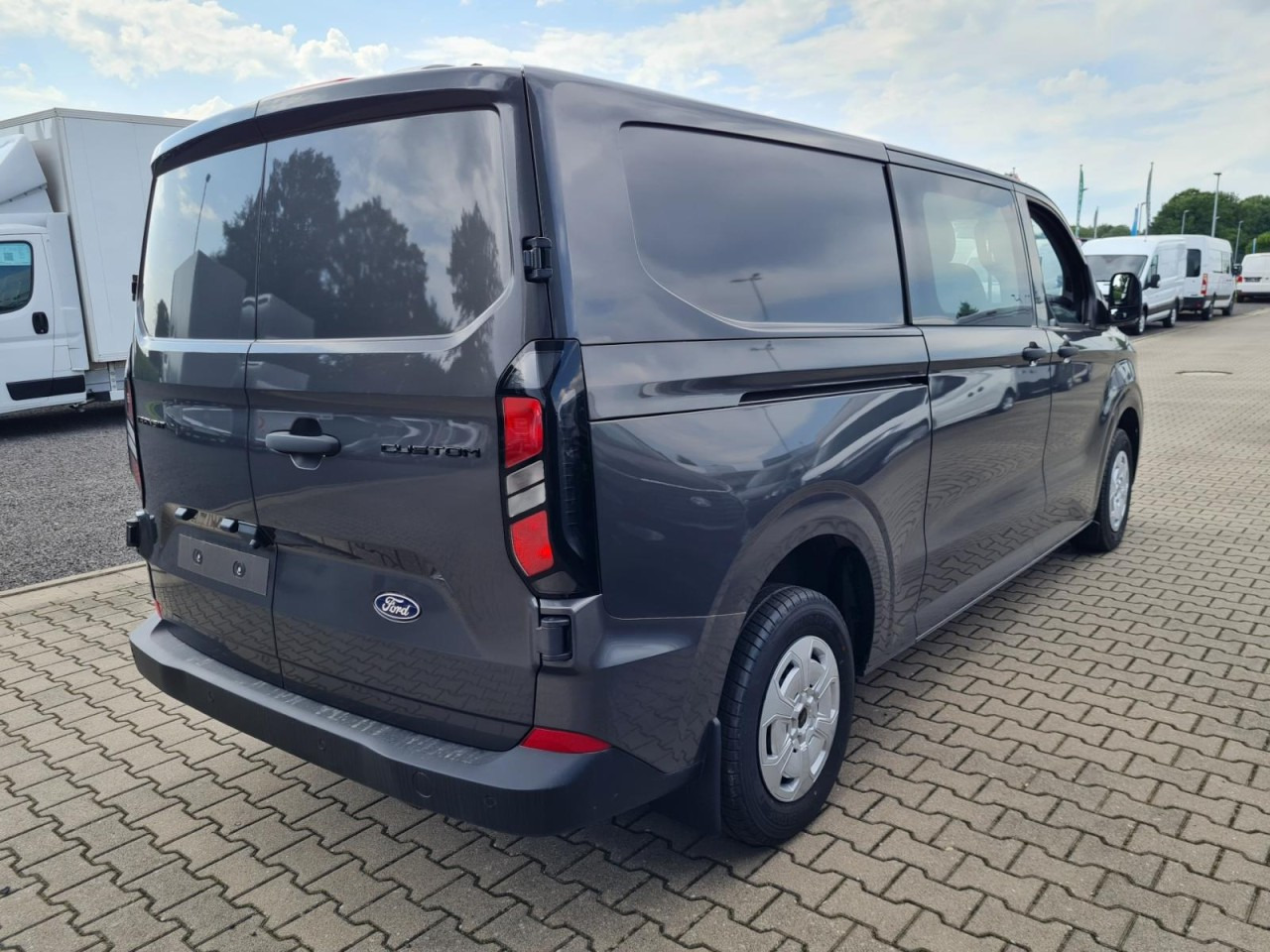 Ford Custom Kasten 320 L2 Trend Doka 5-Sitze KAMERA TEMPO - Mali kombi, Dostavno vozilo z dvojno kabino: slika 4 Ford Custom Kasten 320 L2 Trend Doka 5-Sitze KAMERA TEMPO - Mali kombi, Dostavno vozilo z dvojno kabino: slika 4