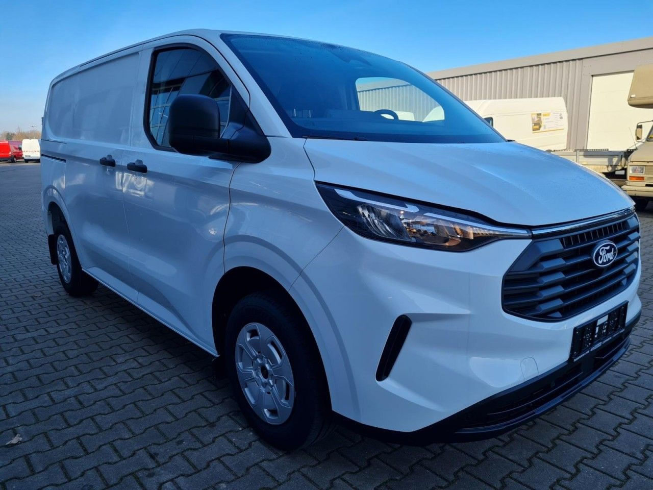 Ford Custom Kasten L1 Trend KLIMA KAMERA PDC TEMPOMAT - Mali kombi: slika 3 Ford Custom Kasten L1 Trend KLIMA KAMERA PDC TEMPOMAT - Mali kombi: slika 3
