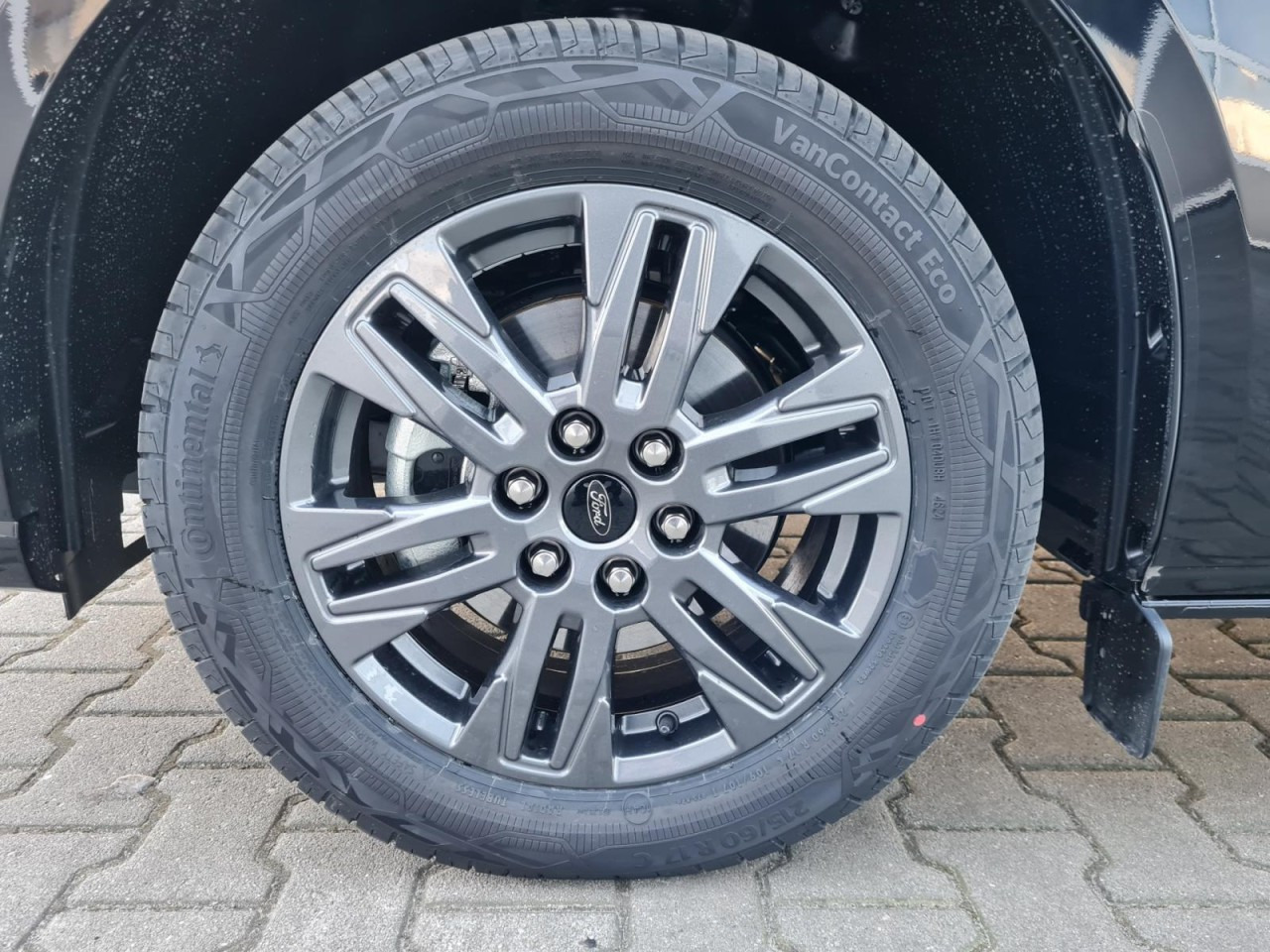 Dostavno vozilo z dvojno kabino Ford Tourneo Custom 320 L1 AG Titanium X AHK LED NAVI 2X SCHIEBE: slika 17