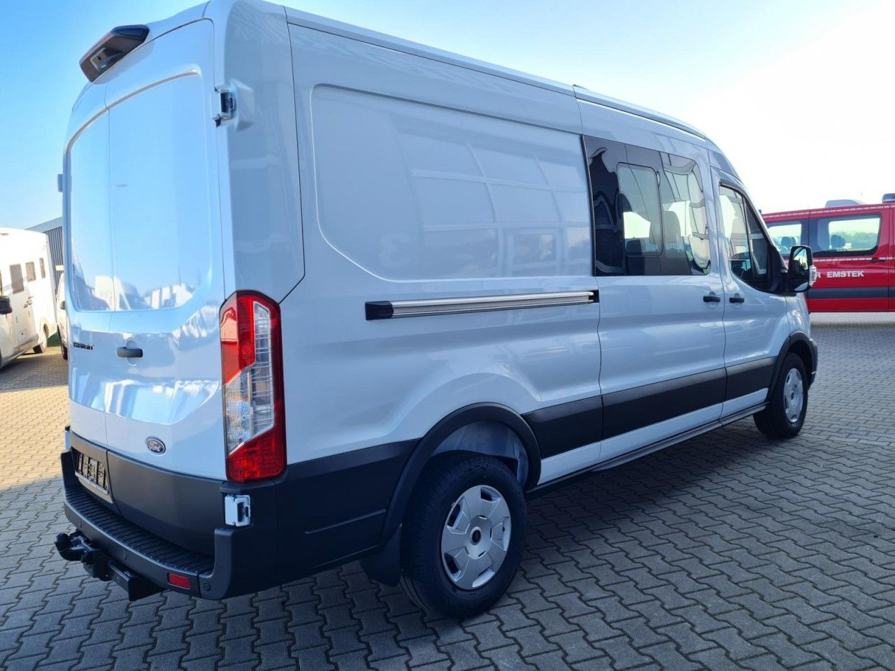 Ford Transit 35 Kasten Doka TDCi Mixto Trend AHK KAME - Furgon, Dostavno vozilo z dvojno kabino: slika 4 Ford Transit 35 Kasten Doka TDCi Mixto Trend AHK KAME - Furgon, Dostavno vozilo z dvojno kabino: slika 4