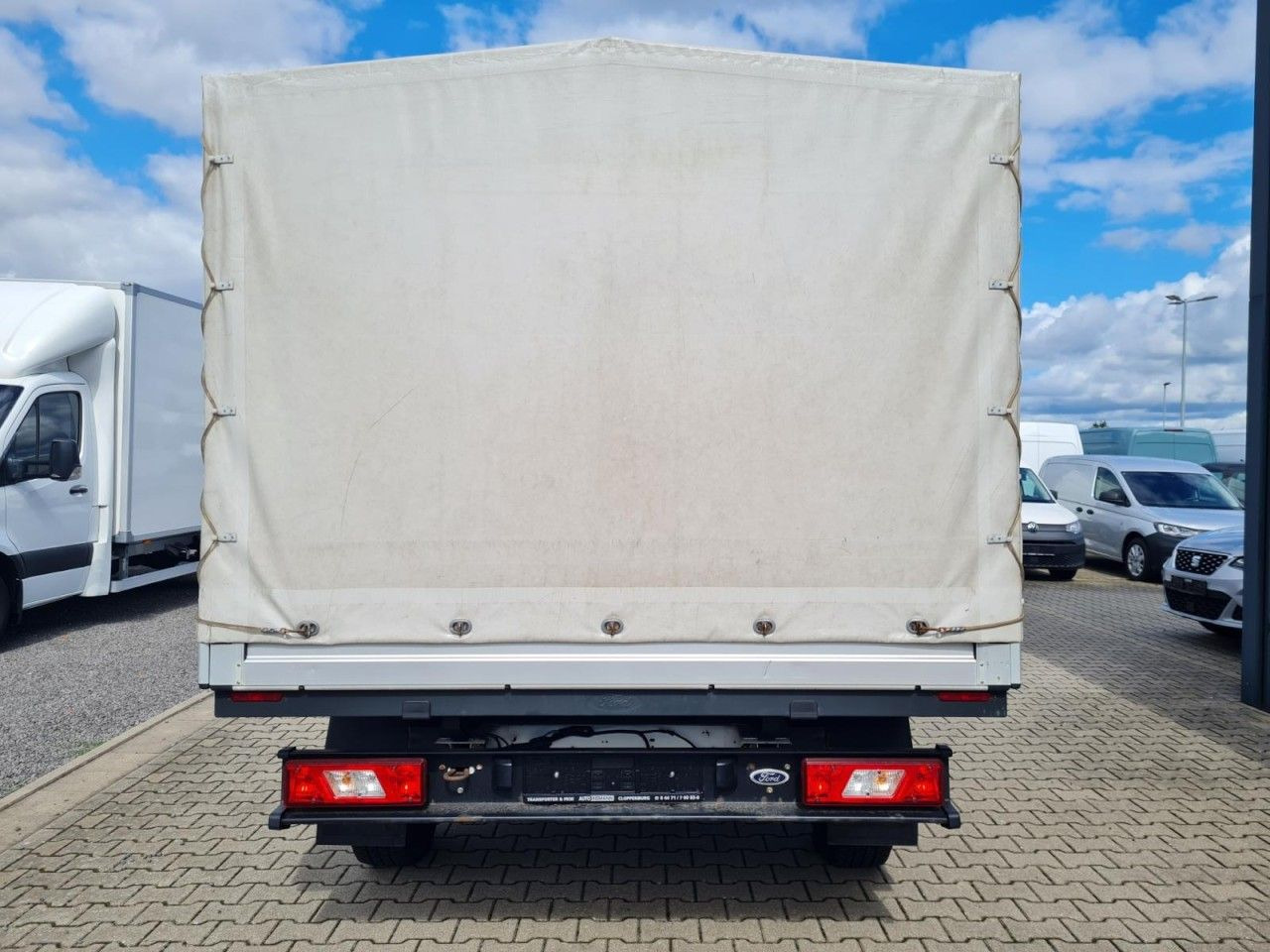 Ford Transit 350 DoKa Plane L3 Trend KLIMA TEMPOMAT - Dostavno vozilo s ponjavo, Dostavno vozilo z dvojno kabino: slika 5 Ford Transit 350 DoKa Plane L3 Trend KLIMA TEMPOMAT - Dostavno vozilo s ponjavo, Dostavno vozilo z dvojno kabino: slika 5