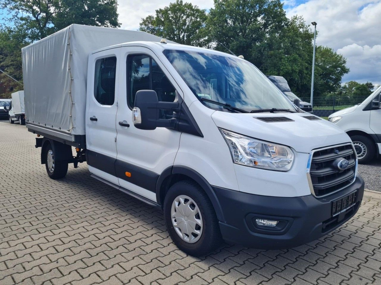 Ford Transit 350 DoKa Plane L3 Trend KLIMA TEMPOMAT - Dostavno vozilo s ponjavo, Dostavno vozilo z dvojno kabino: slika 3 Ford Transit 350 DoKa Plane L3 Trend KLIMA TEMPOMAT - Dostavno vozilo s ponjavo, Dostavno vozilo z dvojno kabino: slika 3