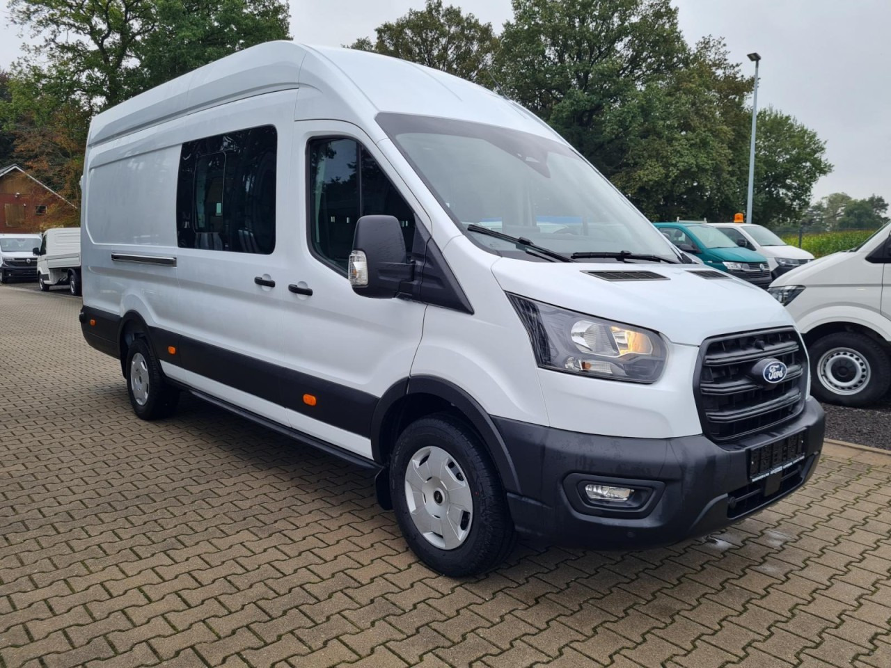 Ford Transit 350 Kasten Doka L4H3 Trend 4x4 AHK KAMERA - Furgon, Dostavno vozilo z dvojno kabino: slika 3 Ford Transit 350 Kasten Doka L4H3 Trend 4x4 AHK KAMERA - Furgon, Dostavno vozilo z dvojno kabino: slika 3